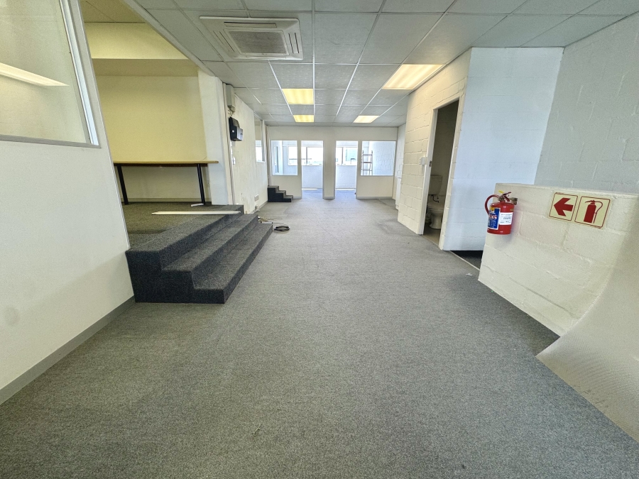 To Let commercial Property for Rent in Montague Gardens Western Cape